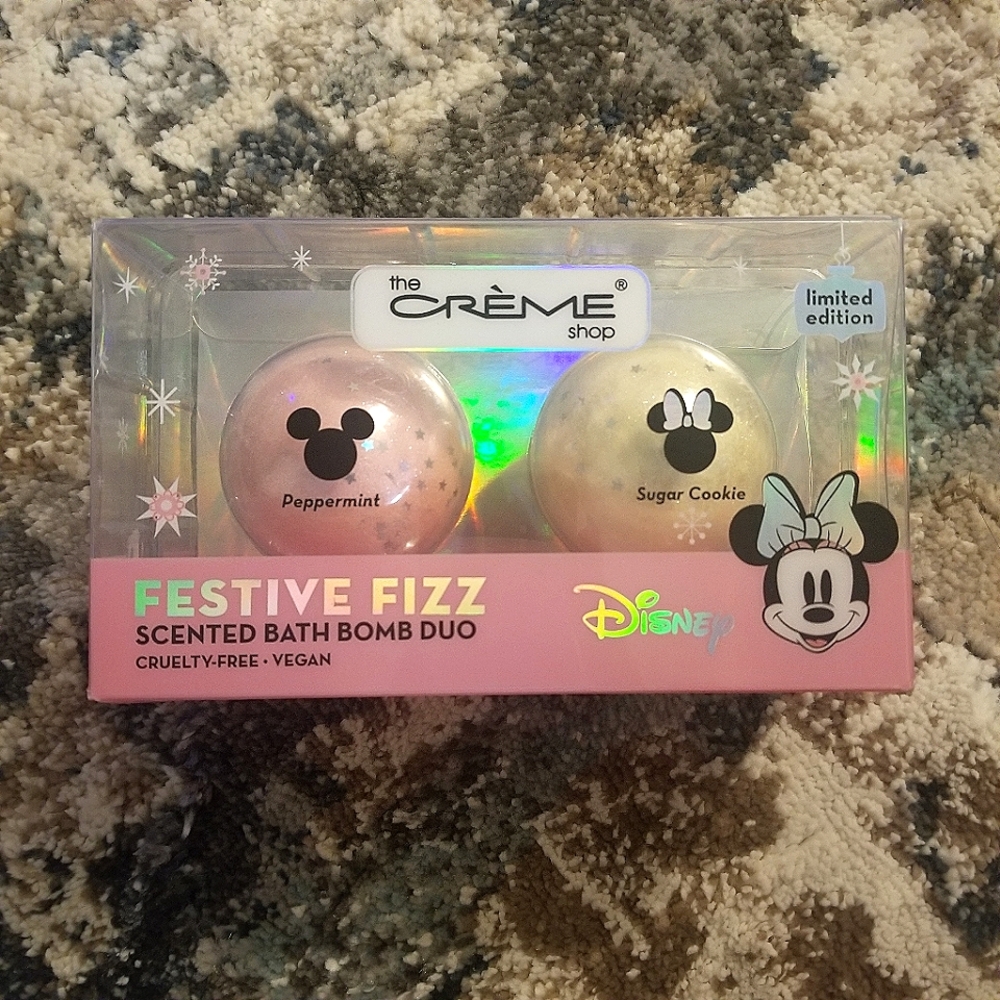 2 Piece: the CREME shop Disney Mickey & Minnie Mouse Festive Fizz Bath Bomb Duo